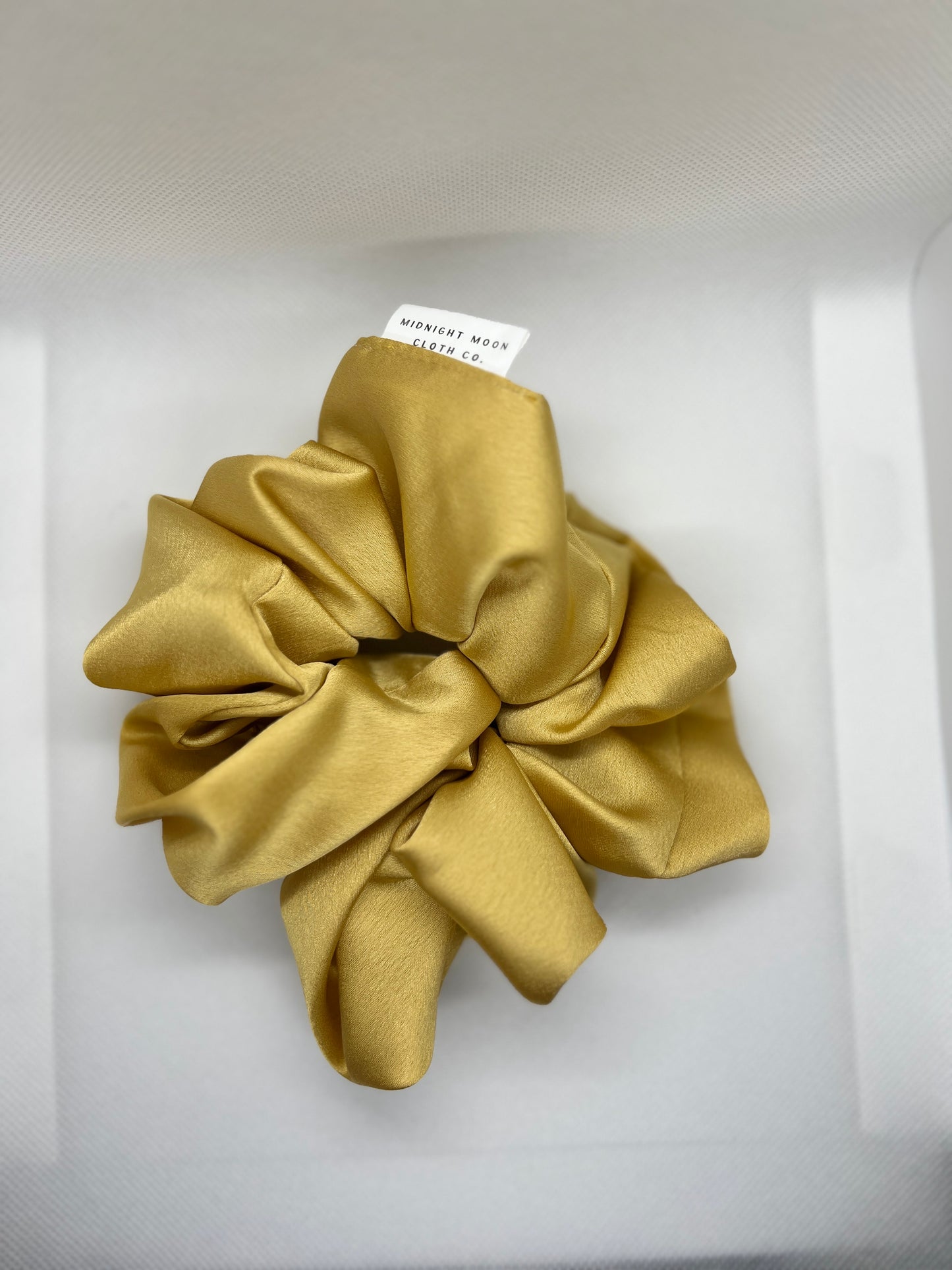 Medium Satin Scrunchie