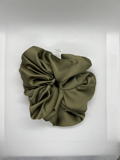 Medium Satin Scrunchie