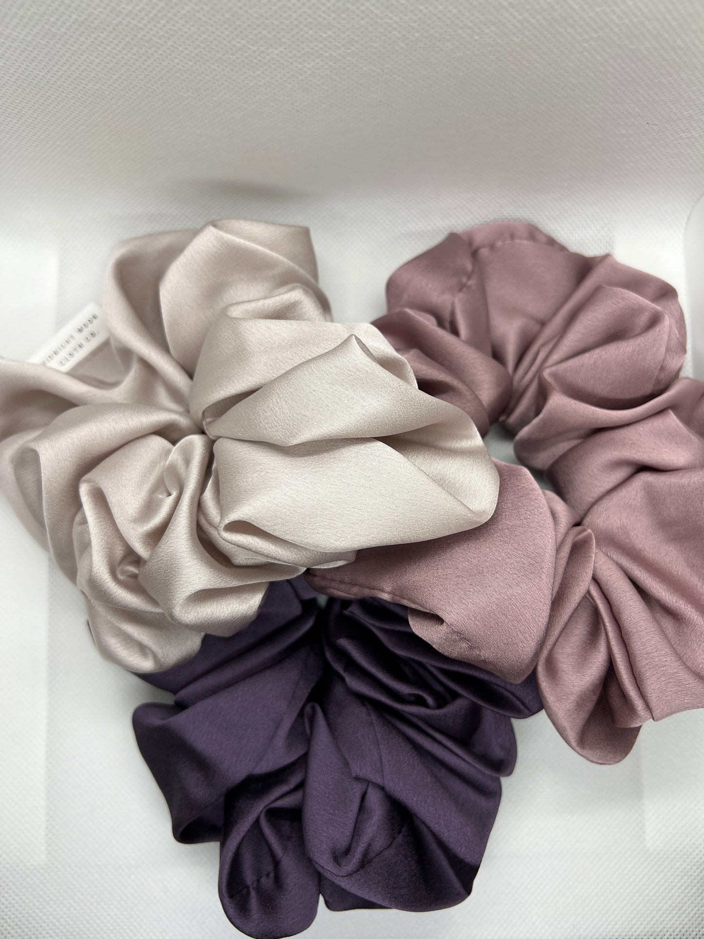 Medium Satin Scrunchie