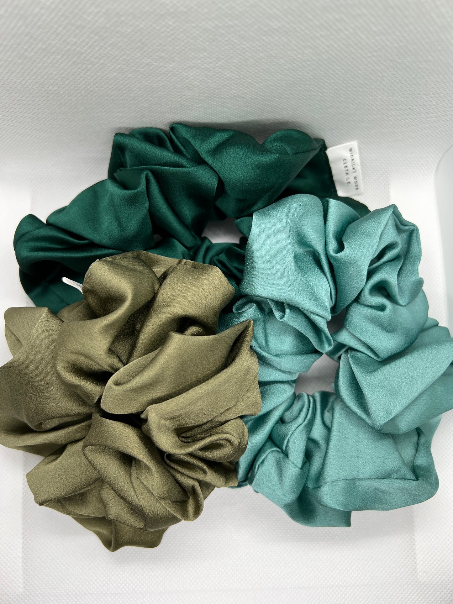 Medium Satin Scrunchie